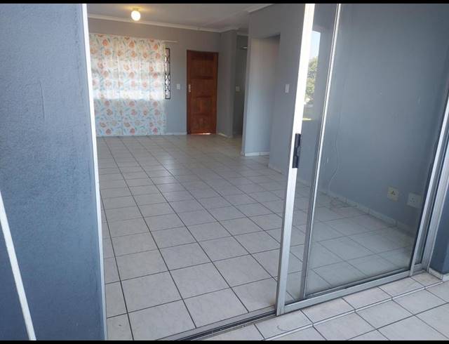 3 BEDROOM APARTMENT FOR SALE IN RICHARDS BAY CENTRAL